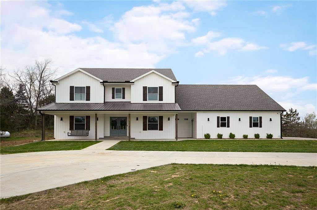 Shawnee, KS 66226,24905 W 57th ST