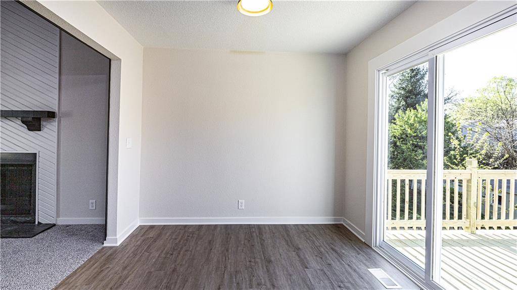 Olathe, KS 66062,16309 W 141st ST