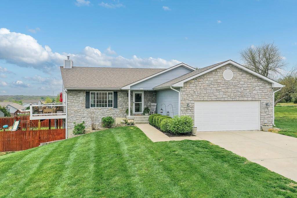 Bonner Springs, KS 66012,15110 Linden CT