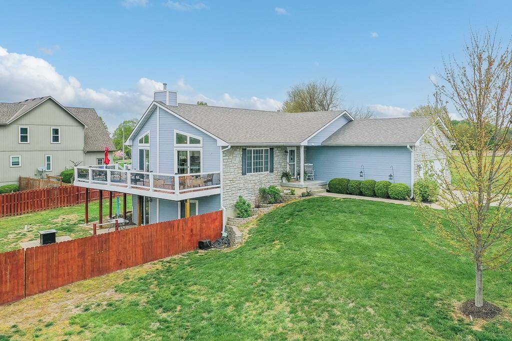 Bonner Springs, KS 66012,15110 Linden CT