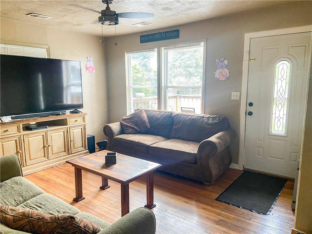 Sedalia, MO 65301,1515 W 9th ST