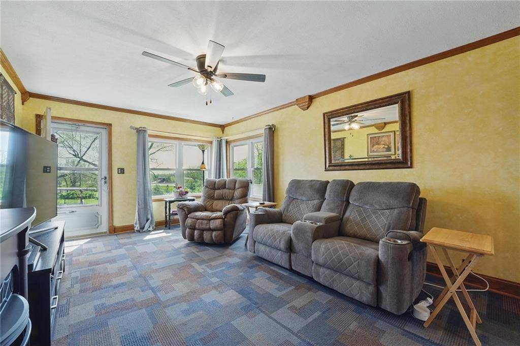 Kansas City, KS 66106,4216 Harmony DR