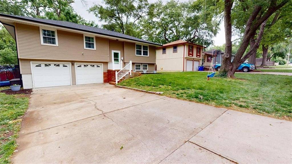 Shawnee, KS 66203,11706 W 69th ST