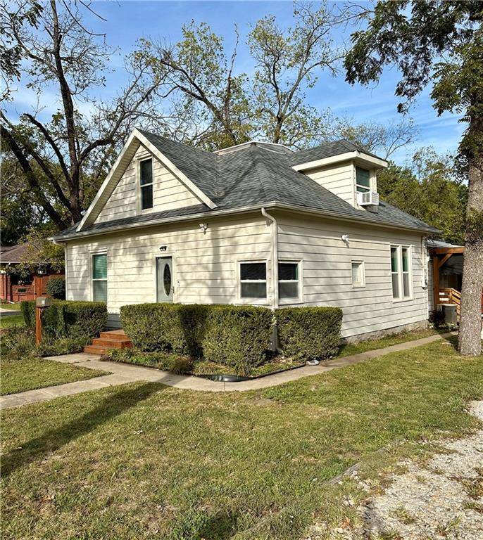 Ottawa, KS 66067,1325 S Cedar ST