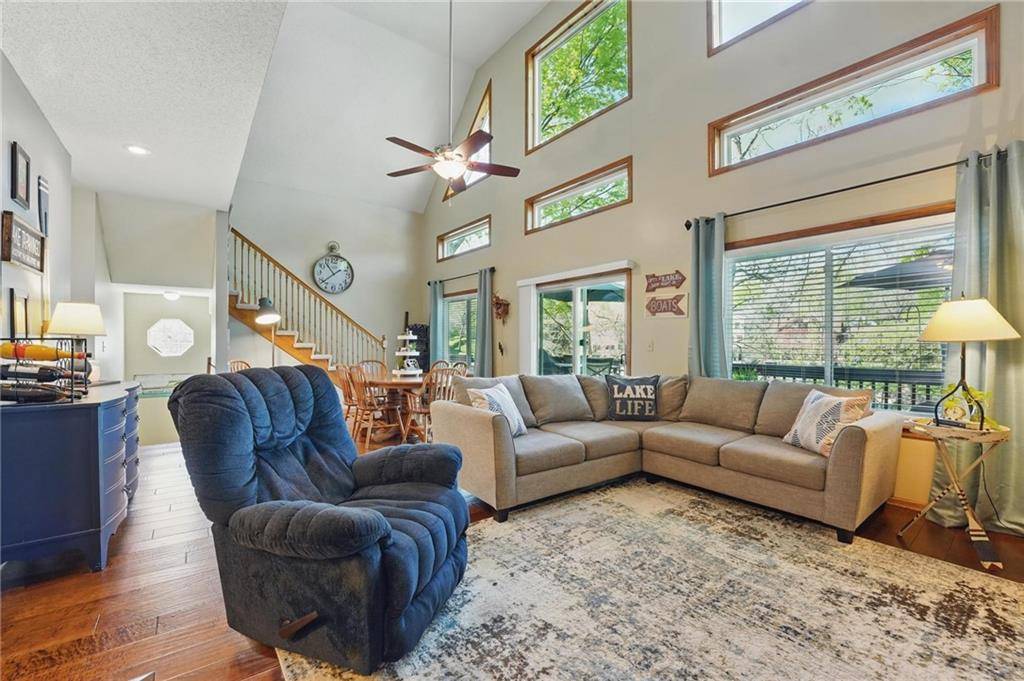 Lake Tapawingo, MO 64015,62 Beach DR