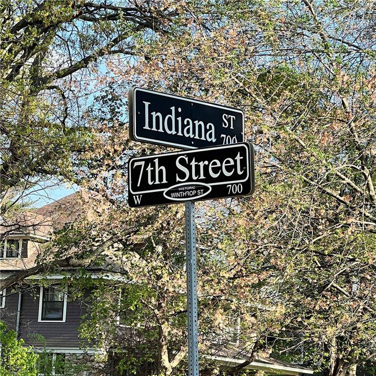 Lawrence, KS 66044,720 Indiana ST