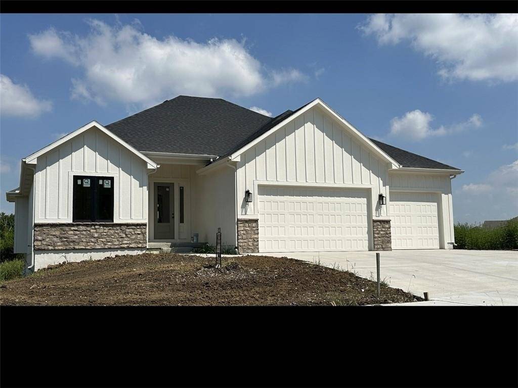 Olathe, KS 66062,21974 W 178th ST