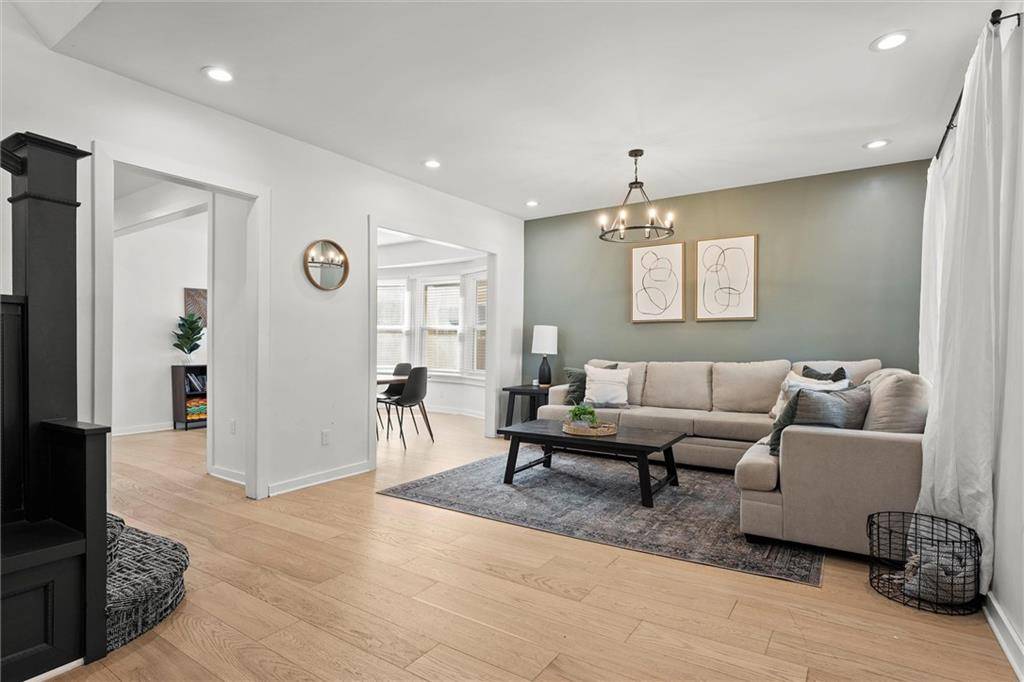 Kansas City, MO 64109,2709 Harrison ST