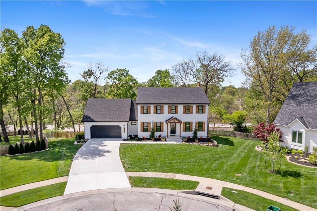 Leawood, KS 66209,12752 Granada LN