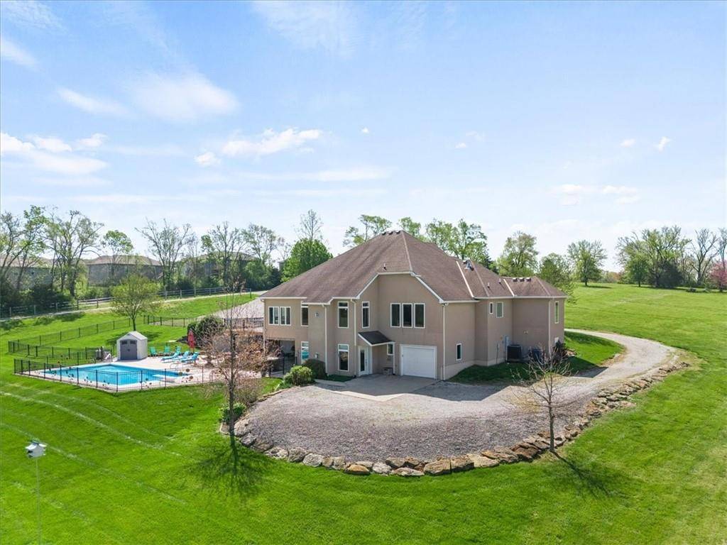 Pleasant Hill, MO 64080,1111 N CAMPBELL ST