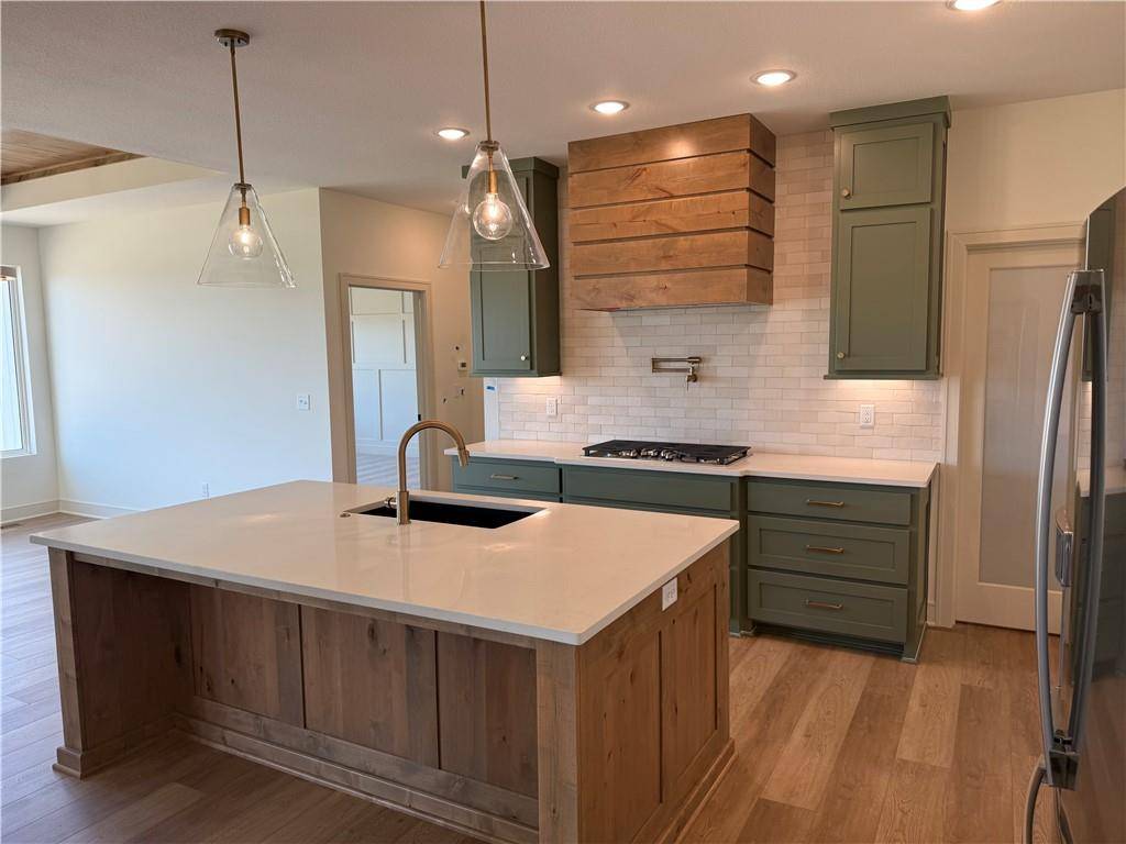 Riverside, MO 64150,4738 NW Sienna RDG