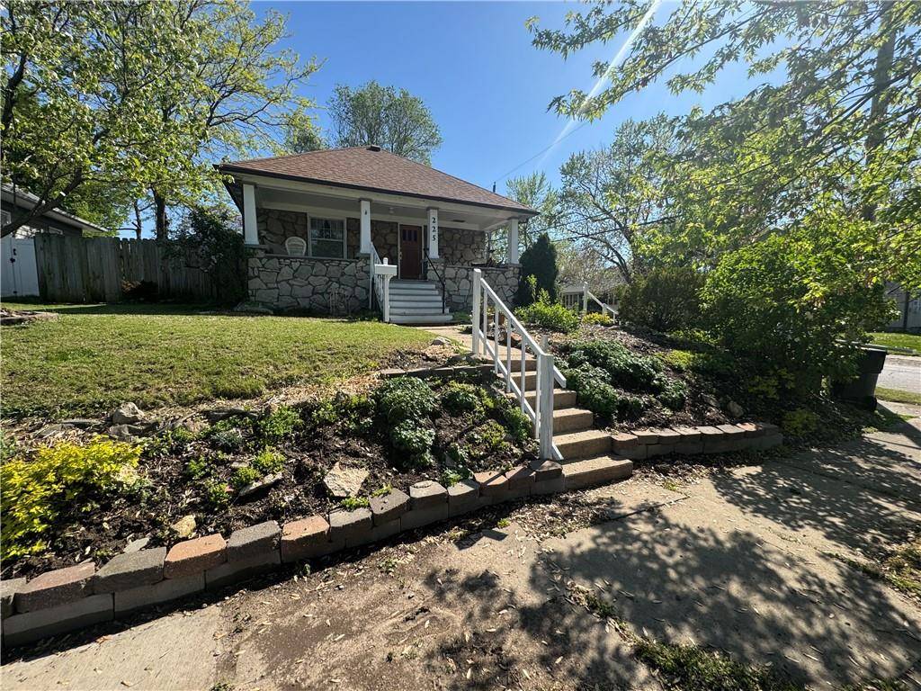 Independence, MO 64050,225 W Moore ST