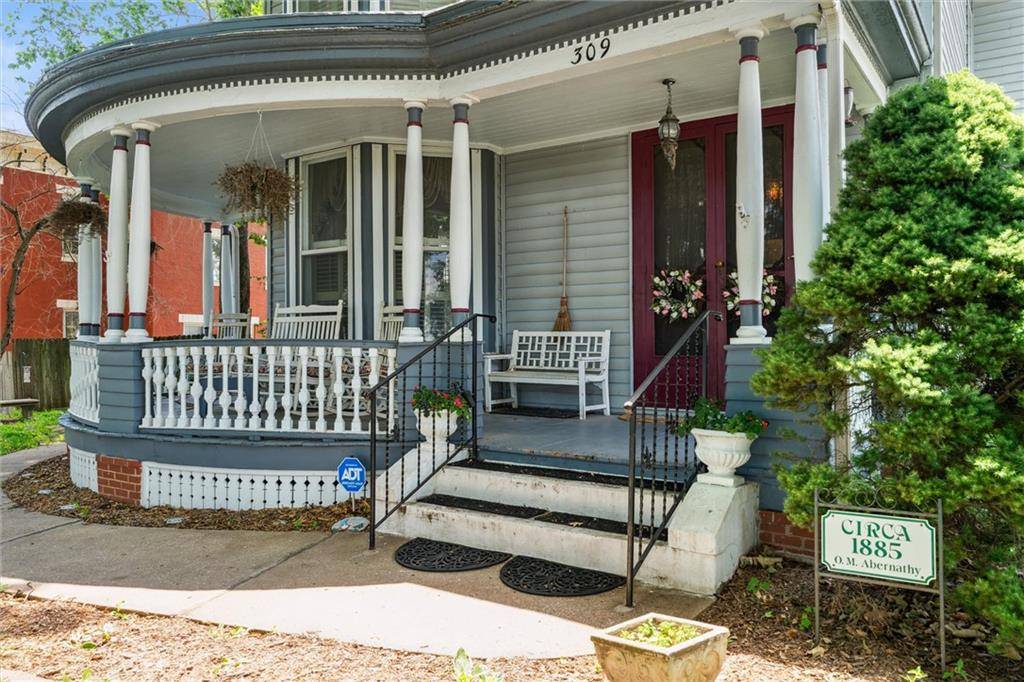 Leavenworth, KS 66048,309 N Esplanade ST