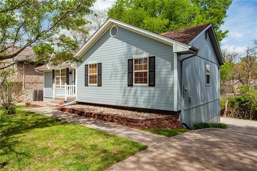 Lee's Summit, MO 64086,2152 NE Concord ST
