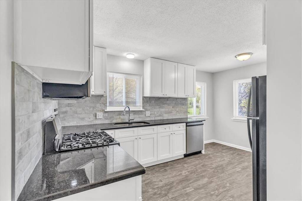 Kansas City, MO 64119,5713-5711 NE 52nd ST