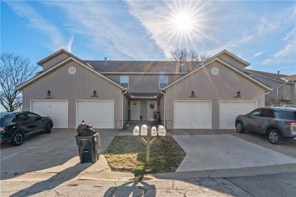 Kansas City, MO 64155,10631-10637 N Locust CT