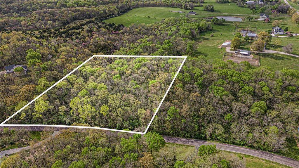 Smithville, MO 64089,1611 Sunrise DR