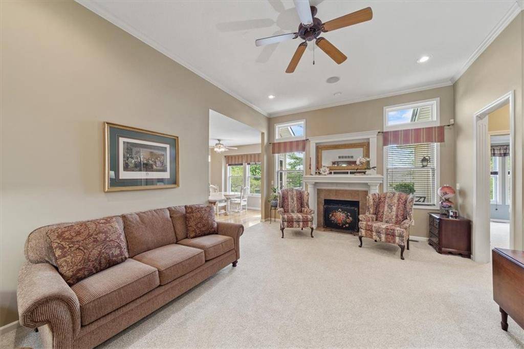 Lee's Summit, MO 64082,4821 SW Soldier DR