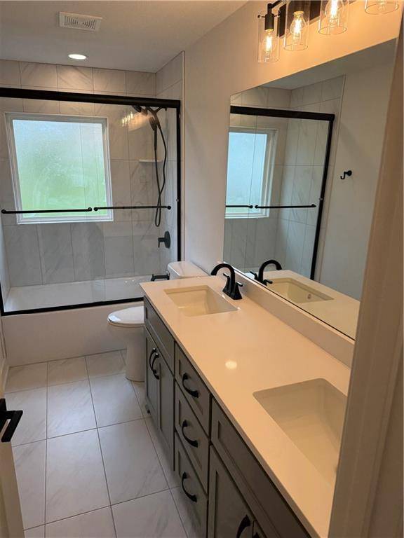 St Joseph, MO 64503,4705 Pickett RD