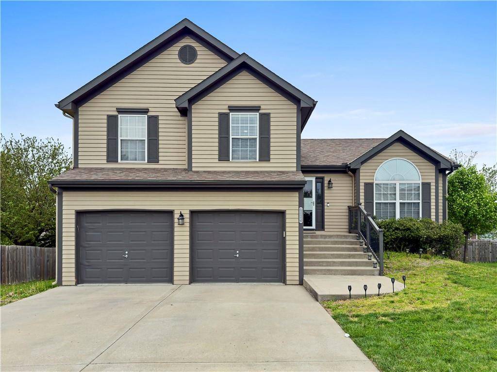 Kansas City, MO 64155,11235 N Summit ST