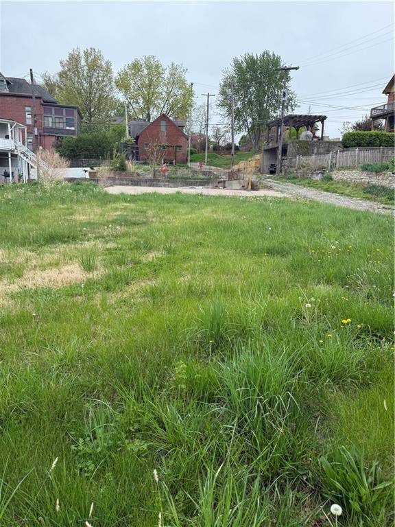 St Joseph, MO 64501,1120 Felix ST