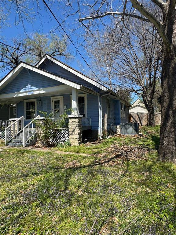 Osawatomie, KS 66064,934 Pacific ST
