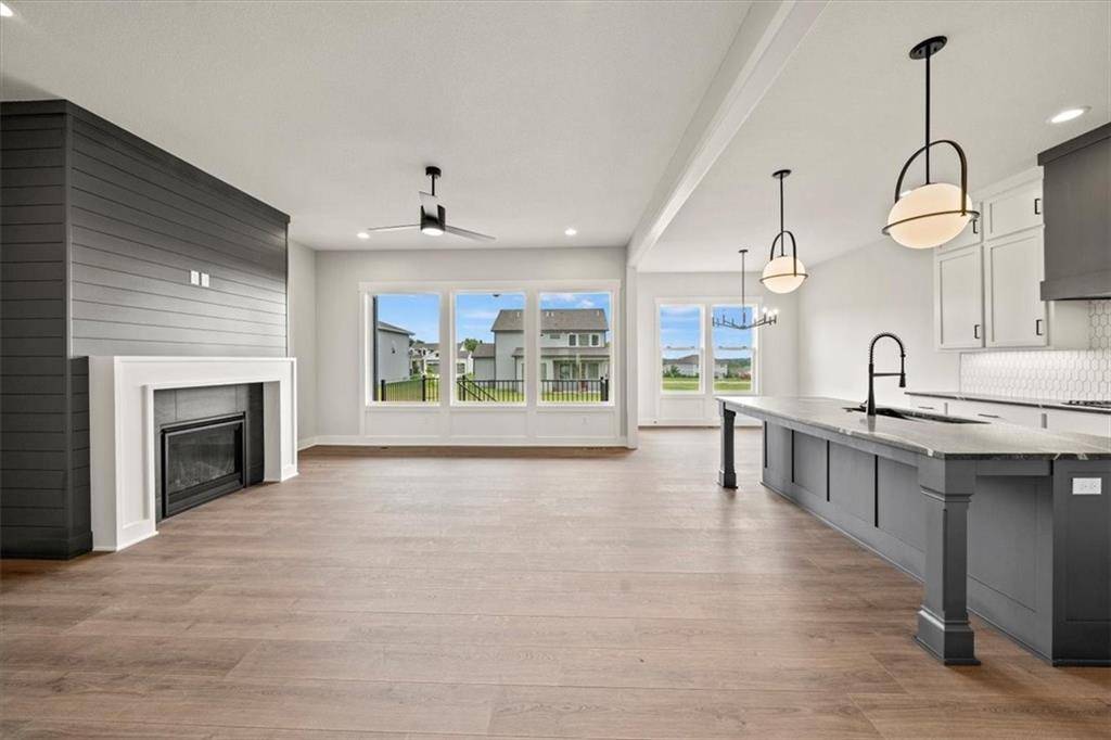Olathe, KS 66062,17157 S Laurelwood ST