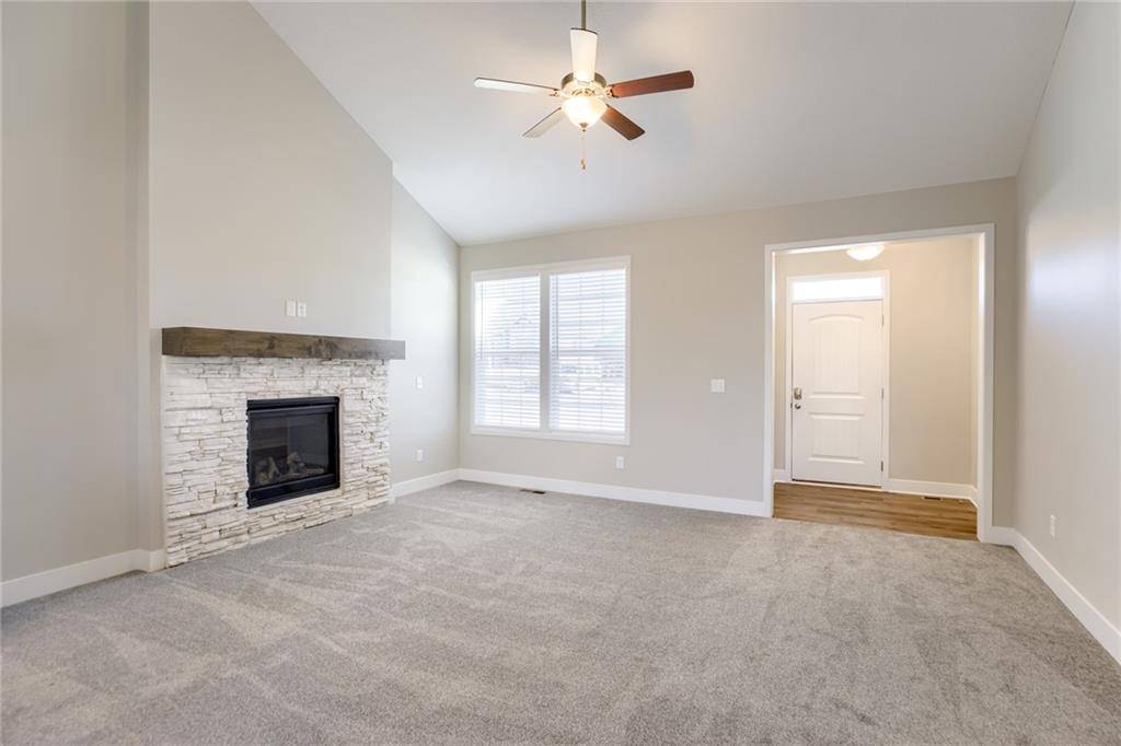 Blue Springs, MO 64014,409 SW Hawthorne LN