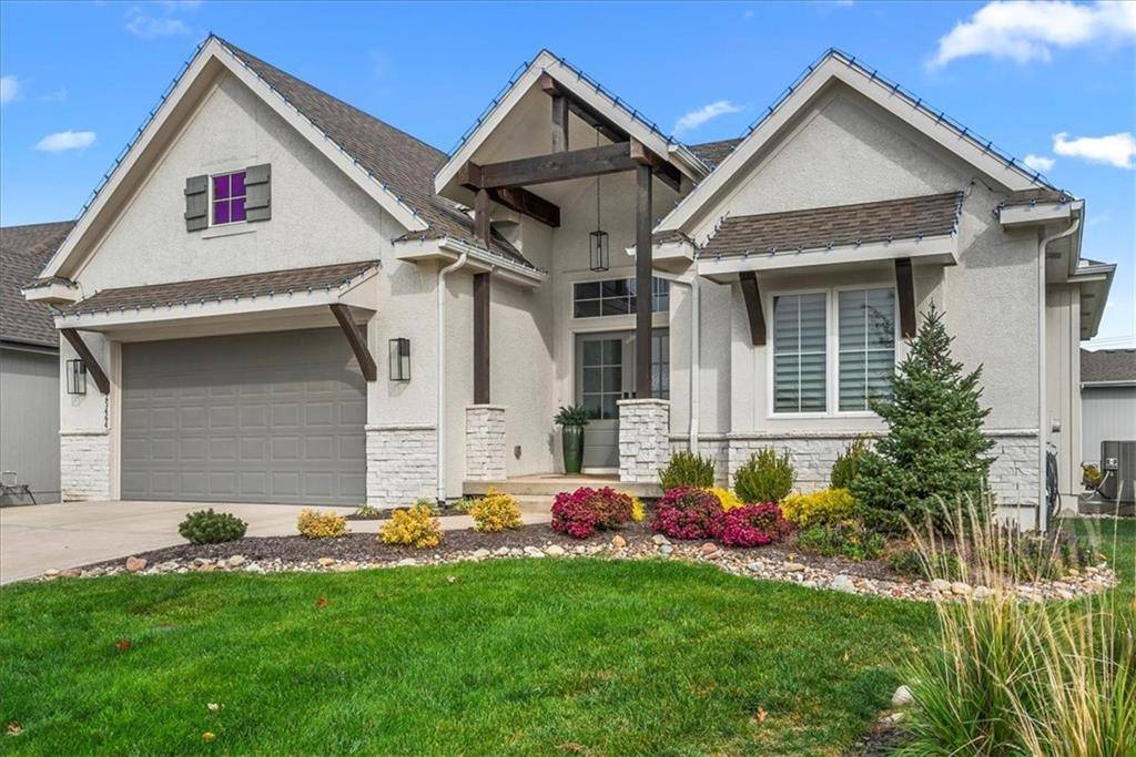 Lenexa, KS 66227,25464 W 83rd TER