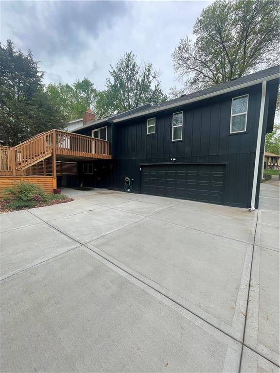 Parkville, MO 64152,10604 NW Verlin DR