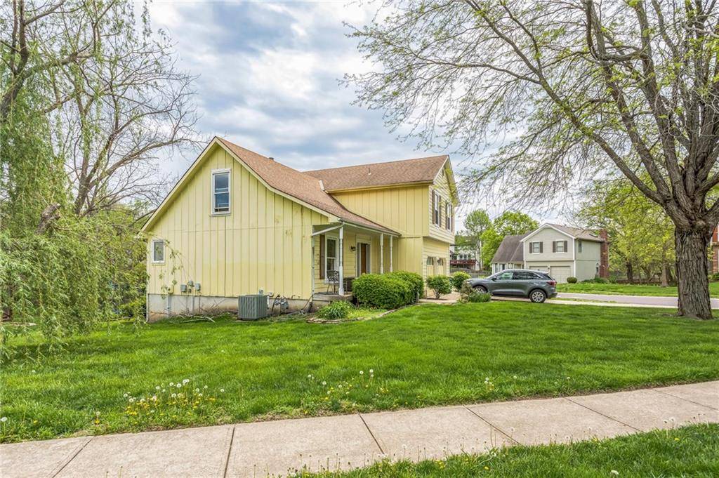 Overland Park, KS 66223,15633 Reeds ST