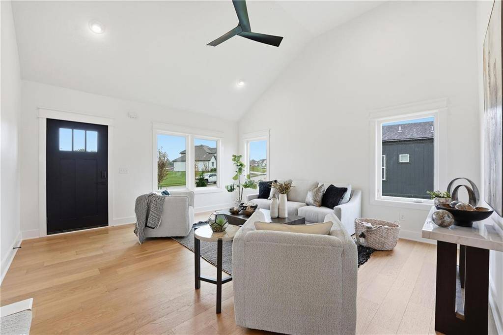 Kansas City, MO 64153,8411 NW 90th ST