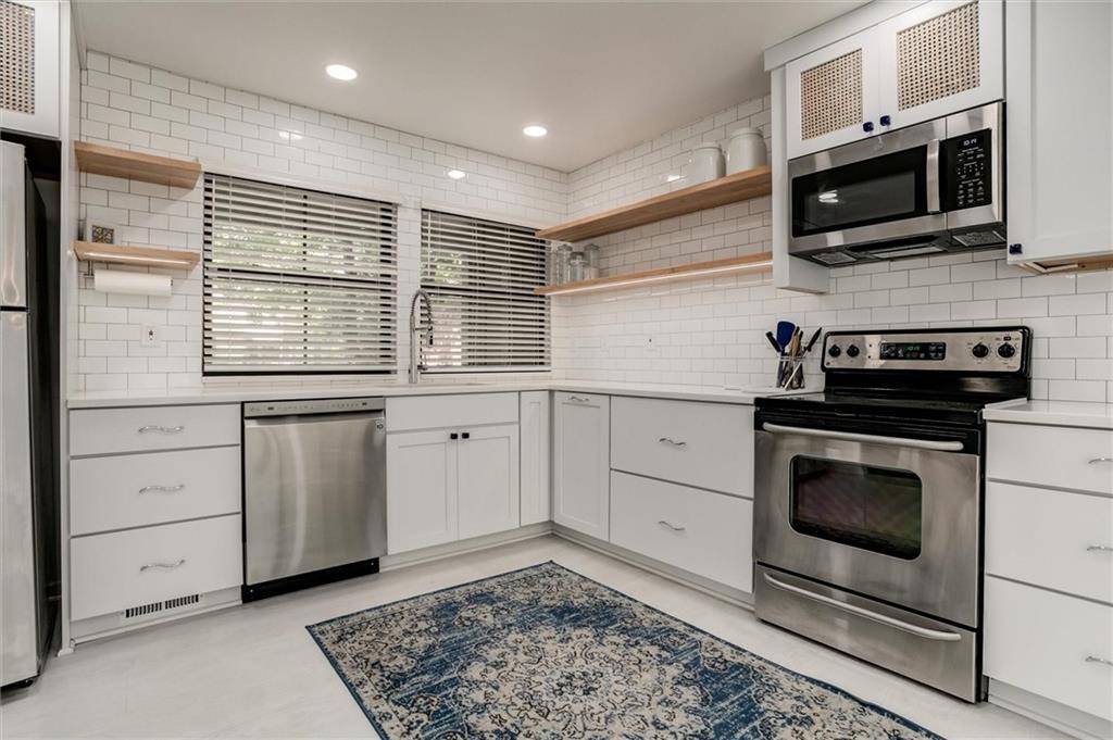 Overland Park, KS 66212,10213 Foster ST