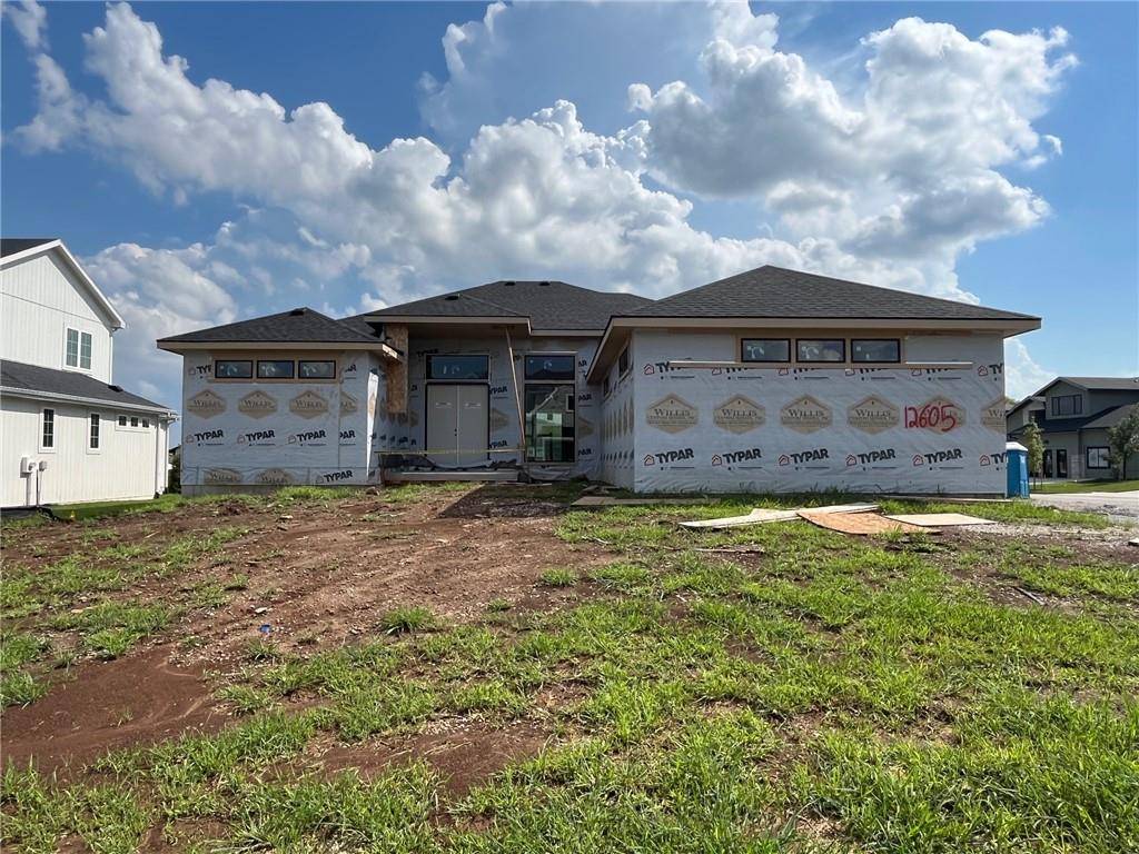 Overland Park, KS 66221,12605 W 170th ST