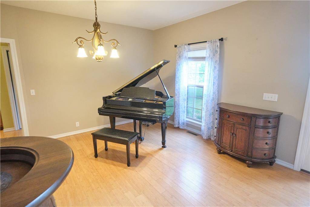 Pittsburg, KS 66762,133 Huntington CIR