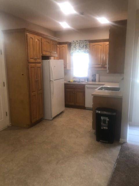 Kansas City, KS 66109,8339 Lafayette AVE #B2, L3