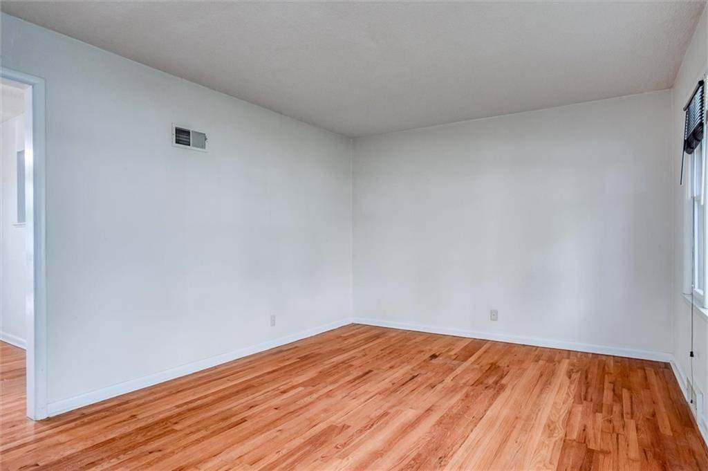 Gladstone, MO 64118,1403 NE 67TH ST