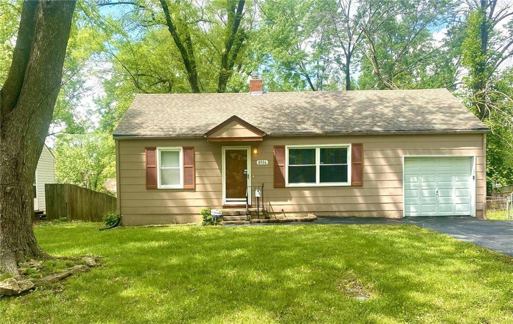 Raytown, MO 64133,8906 E 73rd ST