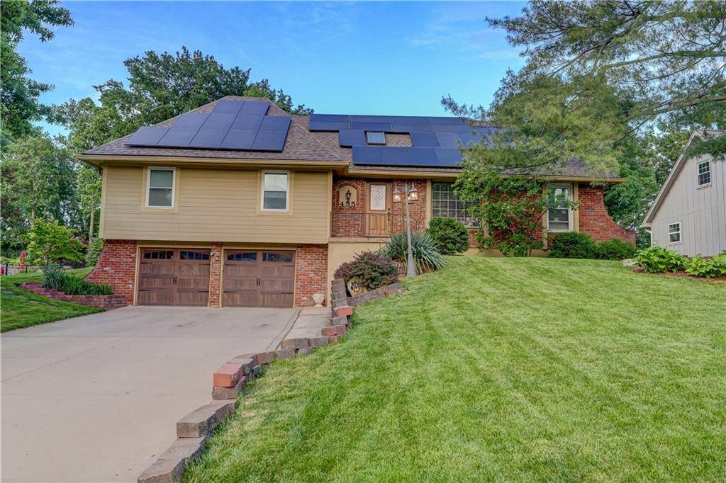 Lake Winnebago, MO 64034,455 N Winnebago DR