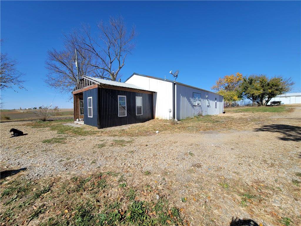 Maysville, MO 64469,5985 NW Fairview RD
