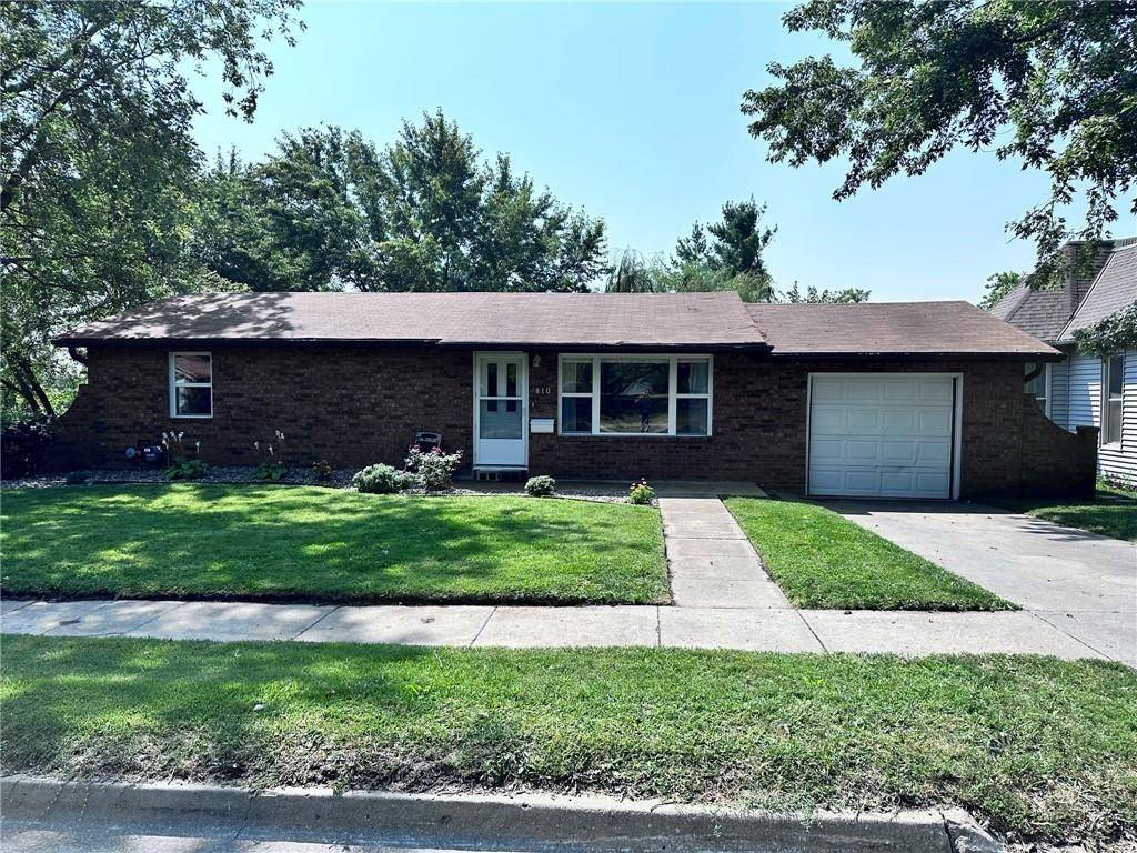 Maryville, MO 64468,810 E 1st ST