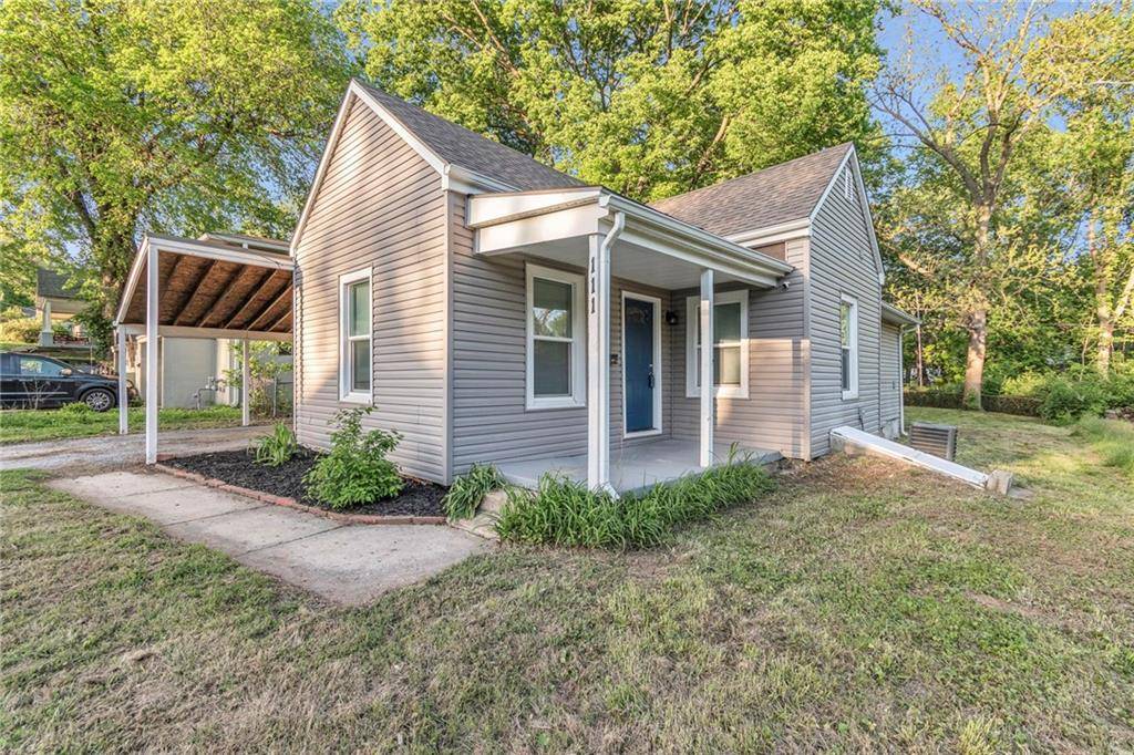 Independence, MO 64053,111 S Hawthorne AVE