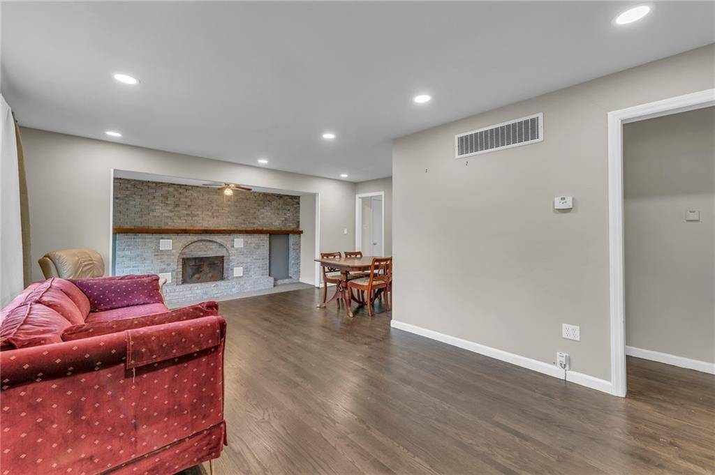 Gladstone, MO 64118,1400 NE 67th TER