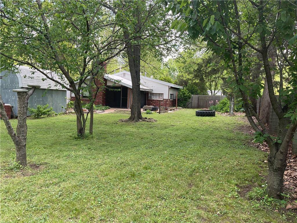 Chanute, KS 66720,602 E 15th ST