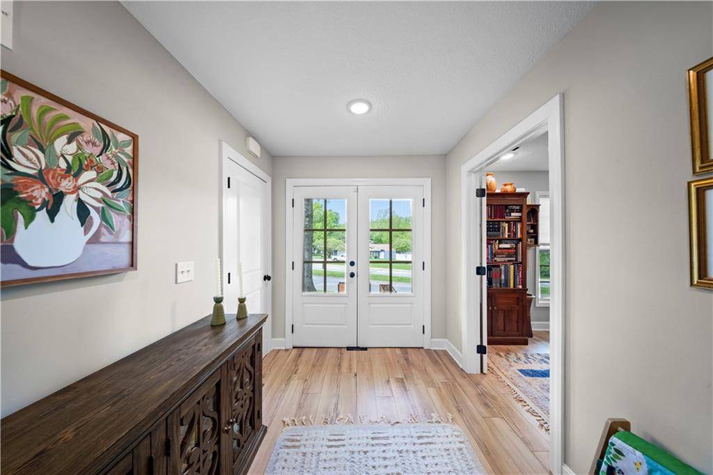 Lawrence, KS 66049,2814 Trail RD