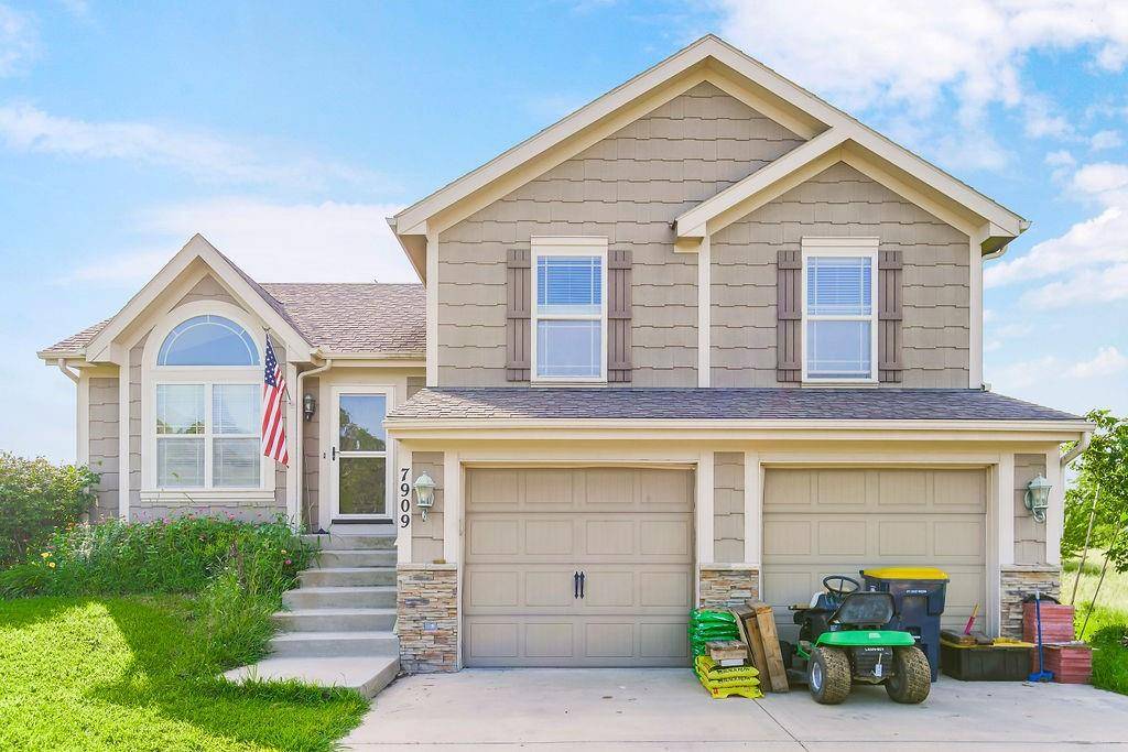 Kansas City, MO 64157,7909 NE 105th TER