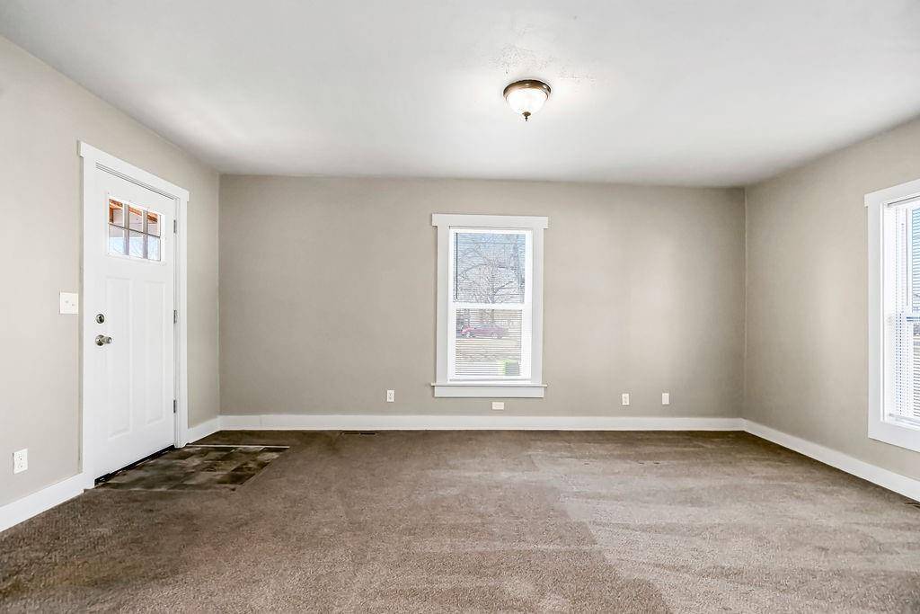 Harrisonville, MO 64701,1101 Green ST