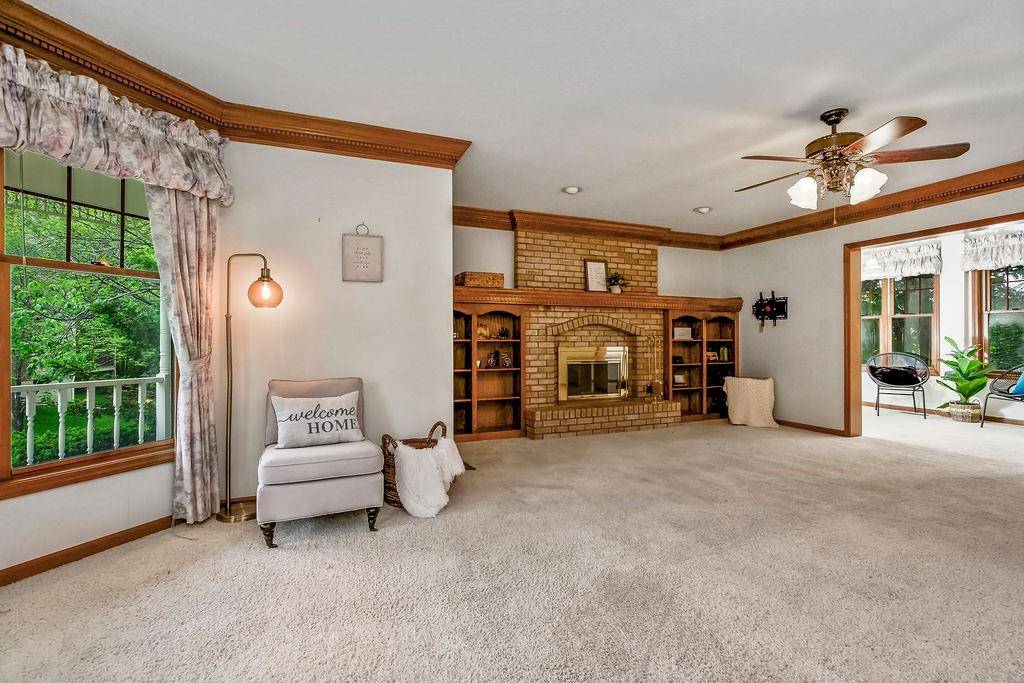 Blue Springs, MO 64015,2820 S Victoria LN