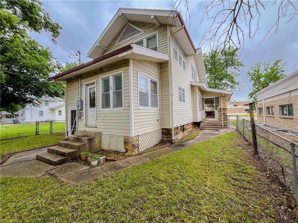 Independence, KS 67301,809 W Myrtle ST