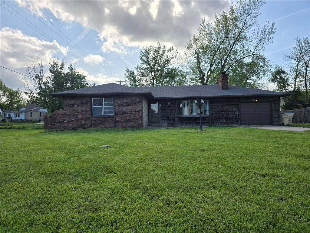 Nortonville, KS 66060,217 N Oak ST